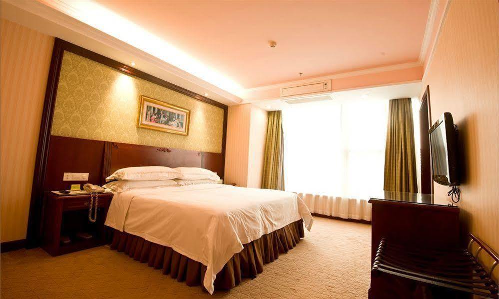 Vienna International Hotel Taicang Nanyang Plaza Zewnętrze zdjęcie