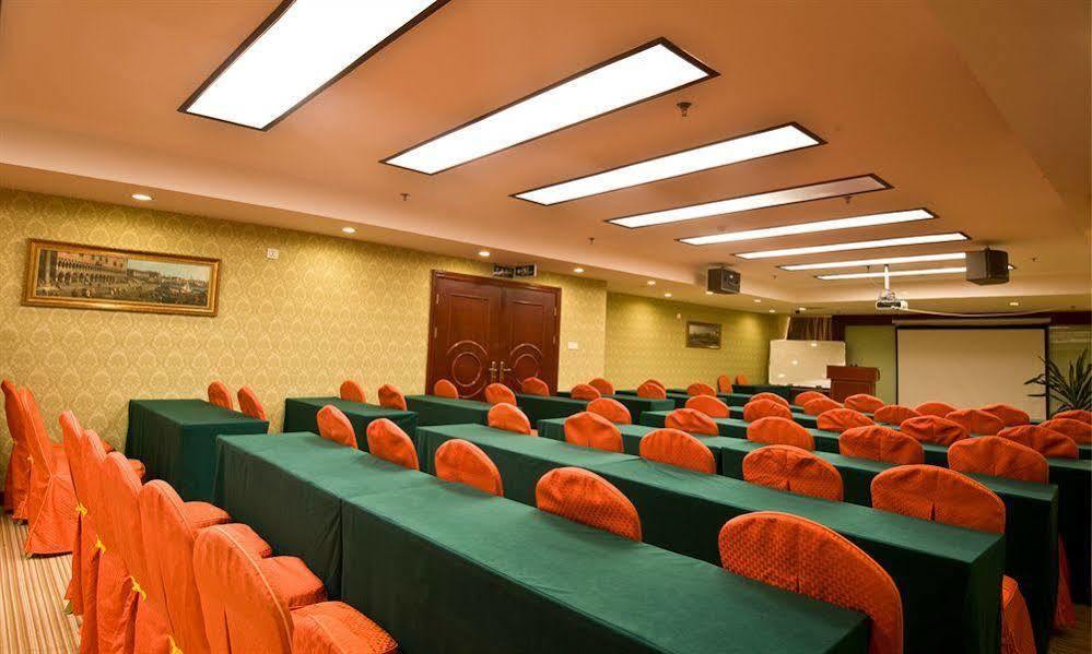 Vienna International Hotel Taicang Nanyang Plaza Zewnętrze zdjęcie